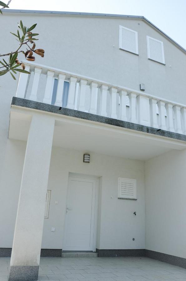 Apartman Zrina Ostro Kraljevica Exterior photo